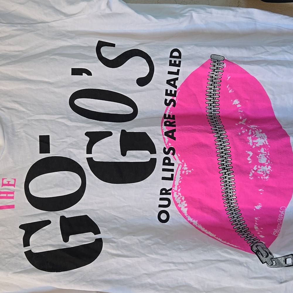 Lauren Moshi Edda The Go Gos tee - Picture 13 of 16
